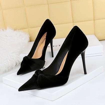 Sexy Black Velvet Pointed Toe Stiletto Heels