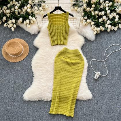 Chic Yellow Knit Crop Top And Pencil Skirt Set