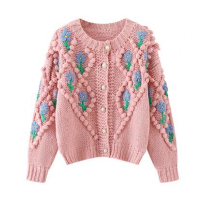 Womens Floral Embroidered Chunky Knit Cardigan..