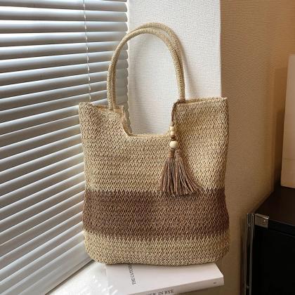 Eco-friendly Woven Straw Tote Bag With Tassel..