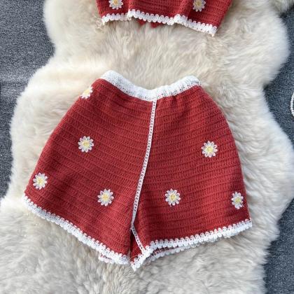Womens Daisy Knit Crop Top And Shorts Set