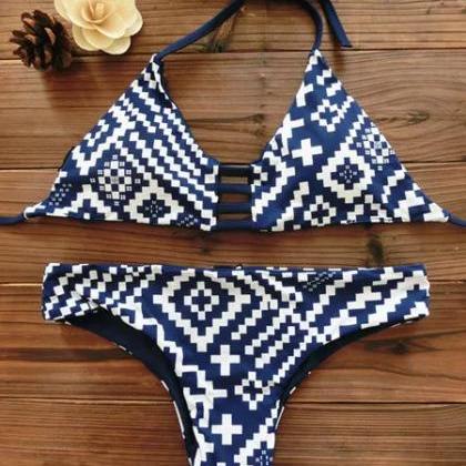 Womens Geometric Pattern Lace-up Bandeau Bikini..