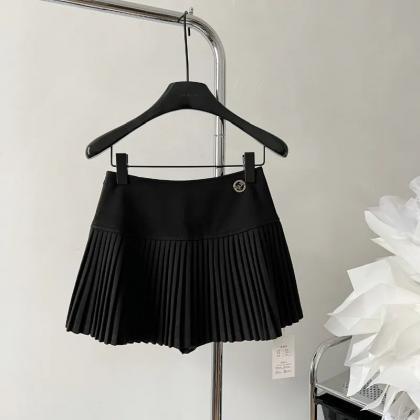 Womens High-waisted Pleated Mini Skirt In Three..