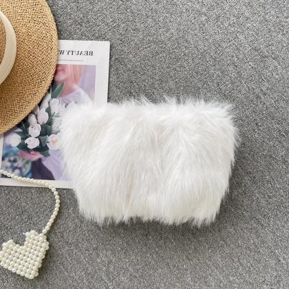 Luxury Faux Fur Fluffy Black And White Slippers
