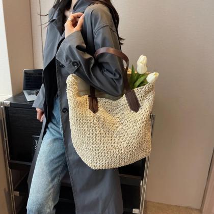 Elegant Brown Patchwork Leather Tote Bag Durable Solid Craft With Gold Hardware Accents