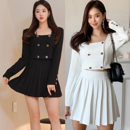 On The Run White Sleeveless Pleated Skirt Suit
