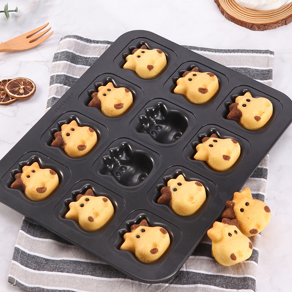 Cute Little Cow Baking Mold Pan Cartoon Diy Candy Cake Mold Tools Carbon Steel Decoration Biscuit Mould Baking Accessories