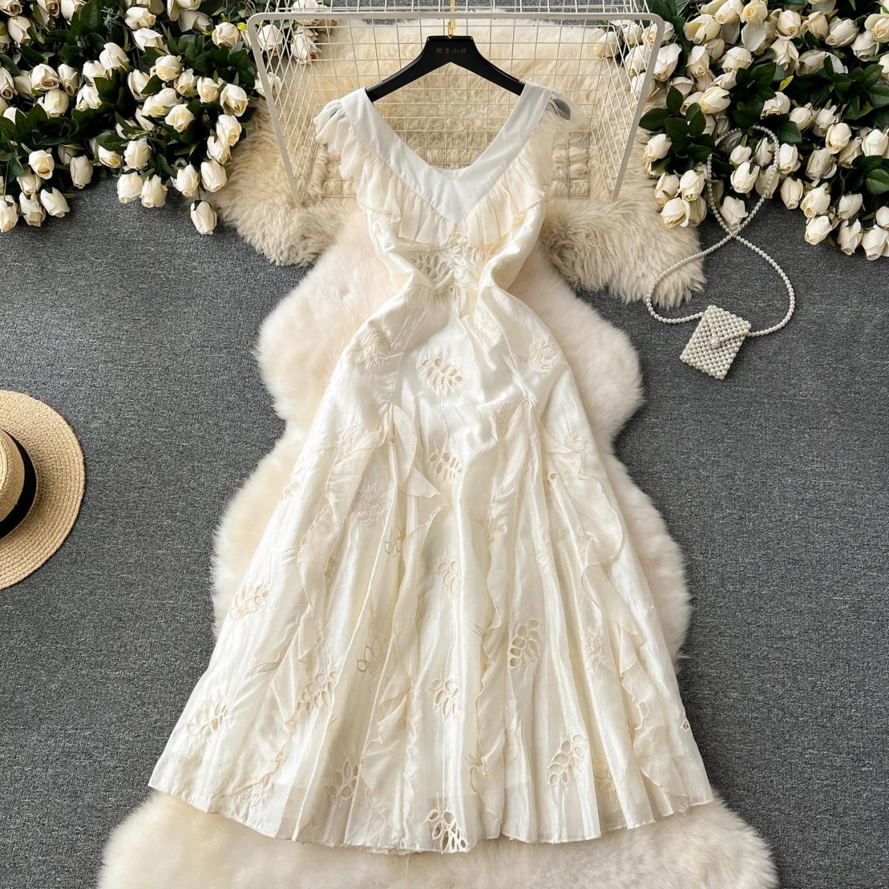 Elegant Sleeveless Embroidered White Midi Summer Dress