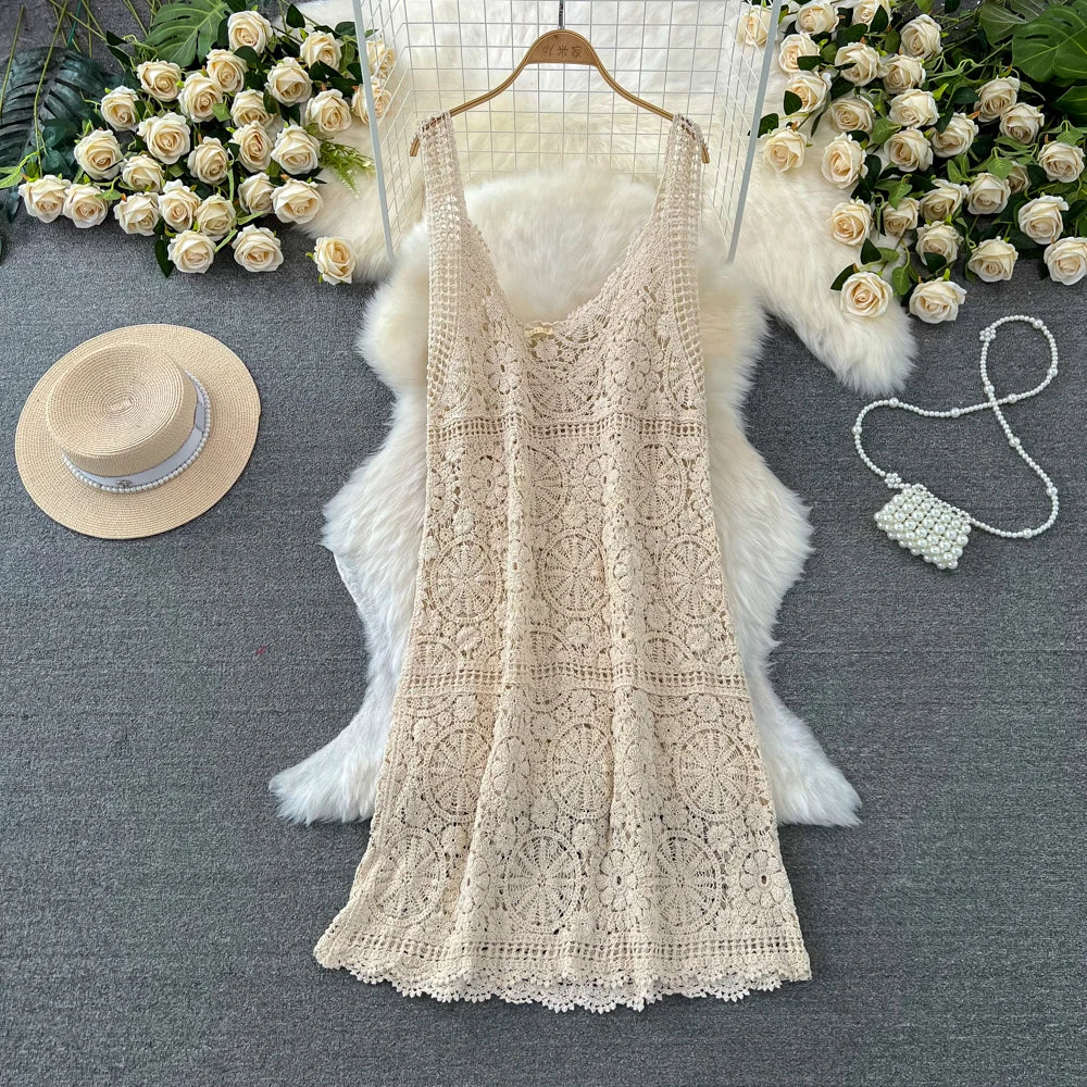 quarter sleeve lace dress Two-Tone Black Lace Three-Quarter Sleeve Fit Flare Formal Dress main image 1
