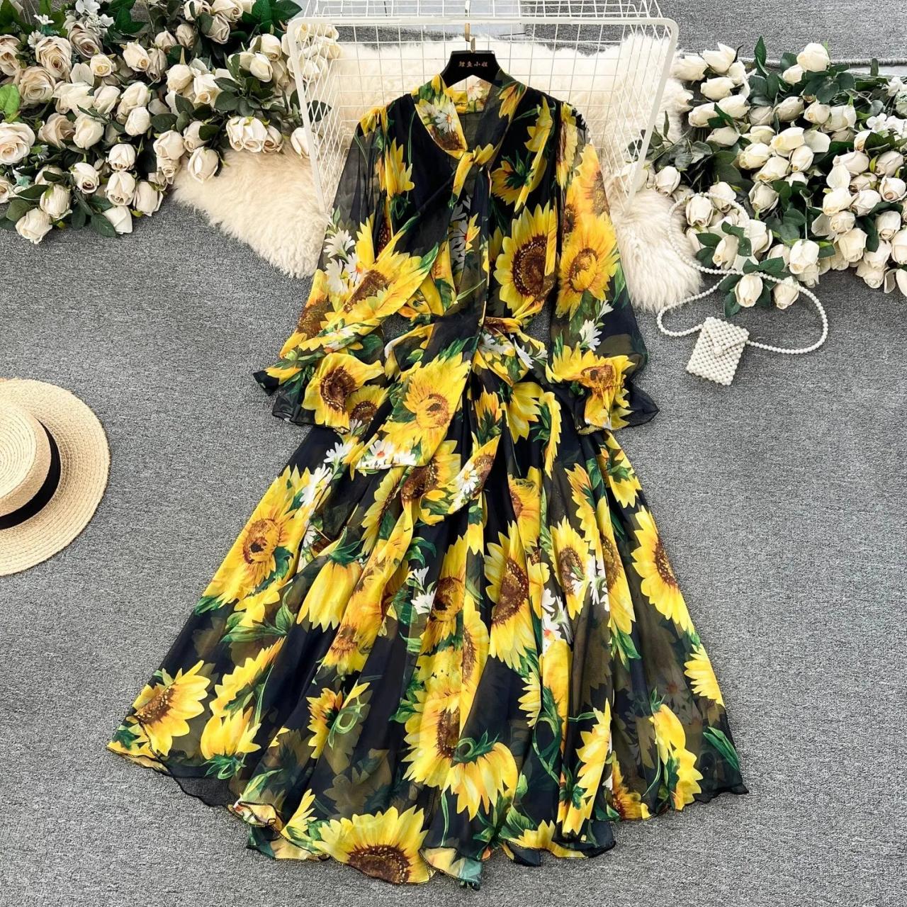 Elegant Floral Maxi Dress with Sunflower Print