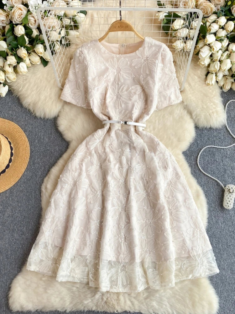 Elegant Floral Lace Short-sleeve Midi Dress