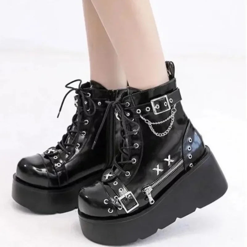 Gothic Platform Boots With Chains And Buckles on Luulla
