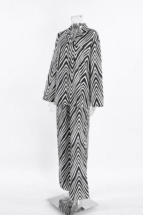 Fashion Black & White Stripes Two Pieces Suits For Women