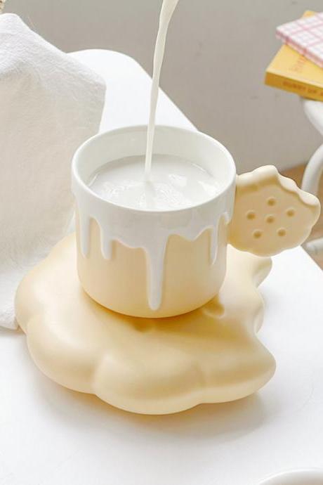 Creative Biscuit Cookies Design Coffee Cup With Saucer Set Ceramic Cups Cute Breakfast Milk Mug Girls Household Office Mug Gift