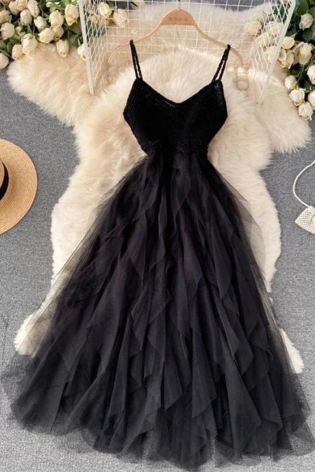 Elegant Layered Tulle Midi Dress With Lace Bodice