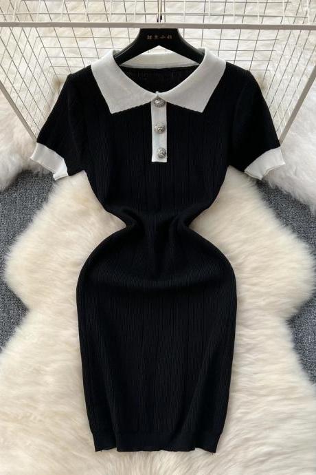 Elegant Black Knitted Dress With Contrast White Collar