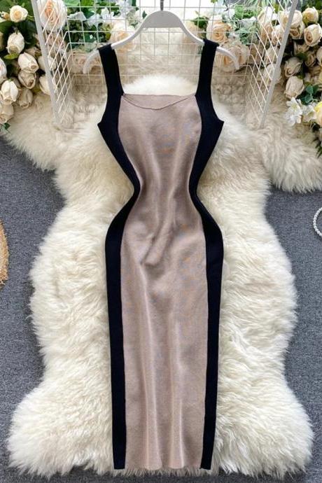 Elegant Sleeveless Bodycon Dress With Black Side Panels