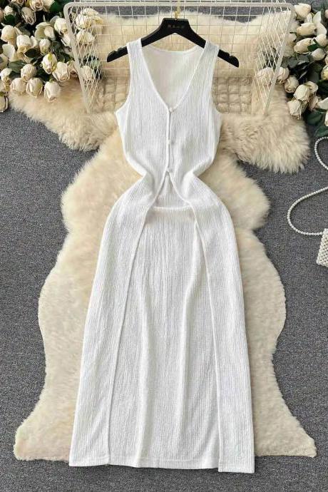 Elegant White Sleeveless Pleated Summer Midi Dress