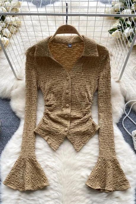 Womens Vintage-inspired Bell Sleeve Textured Cardigan