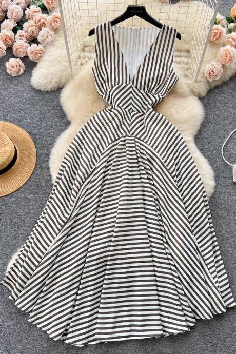 Elegant Striped V-neck Sleeveless A-line Midi Dress