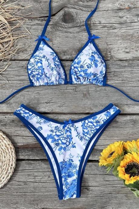 Floral Print Blue And White Bikini Swimwear Set